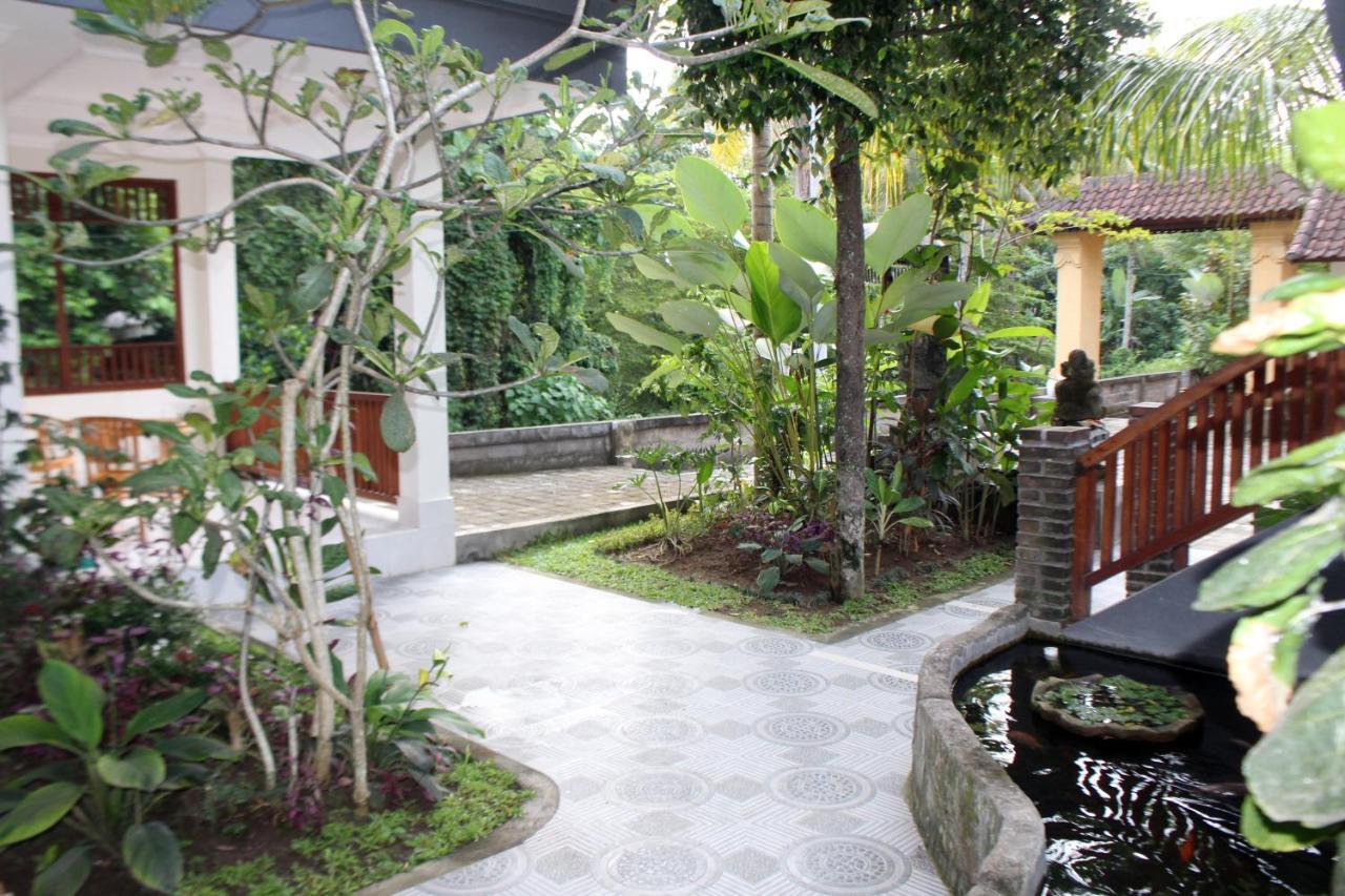 Balimas Guest House Ubud Esterno foto