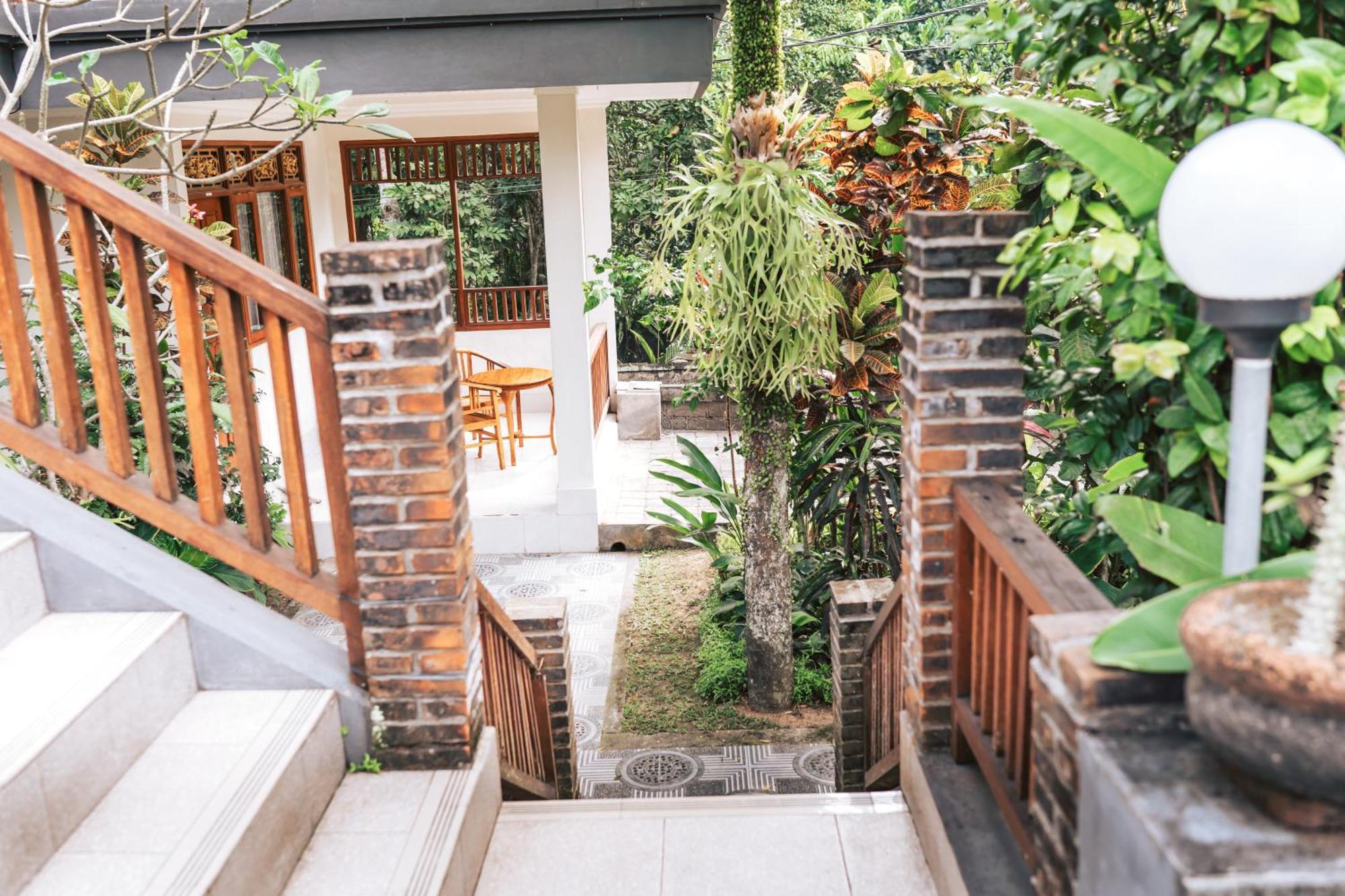 Balimas Guest House Ubud Esterno foto
