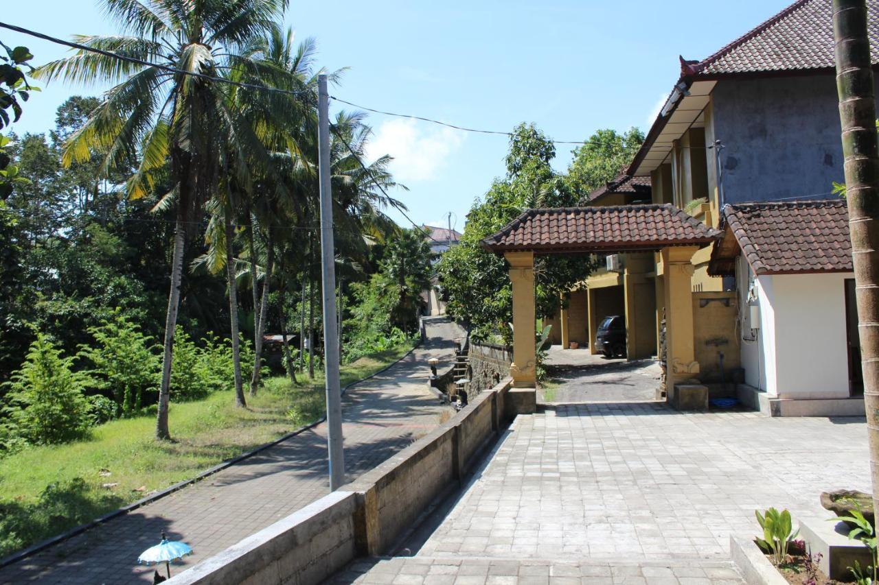 Balimas Guest House Ubud Esterno foto